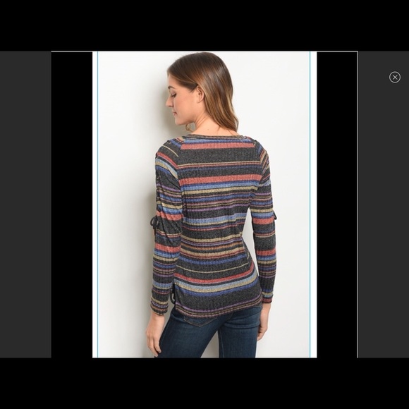 Cute Open Arm Top - Picture 3 of 5